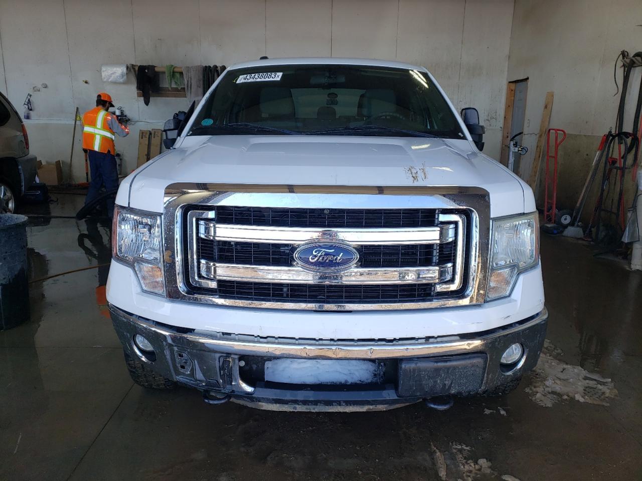 2014 Ford F150 Supercrew - Image 5