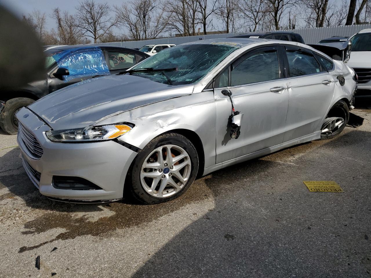 2016 FORD FUSION SE car image