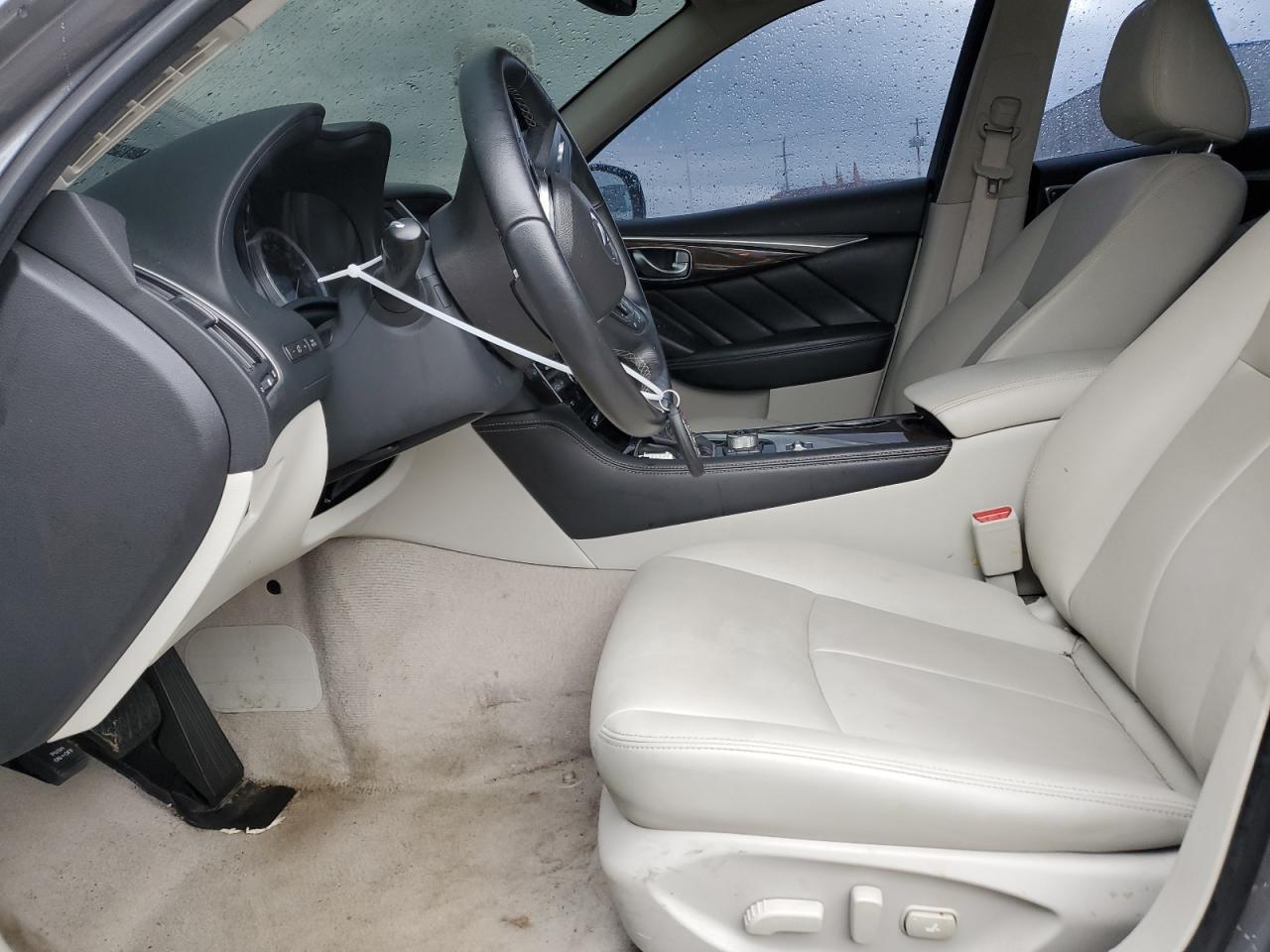 2018 INFINITI Q50 LUXE - Image 7