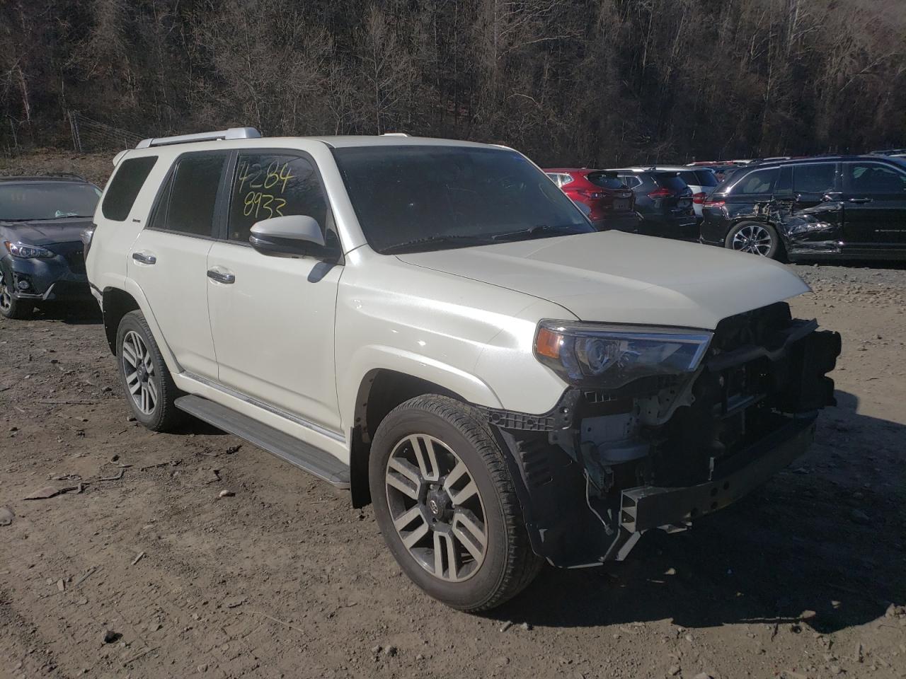 2018 TOYOTA 4RUNNER SR - Image 4