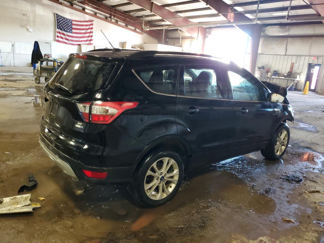 2017 FORD ESCAPE SE - Фото 3