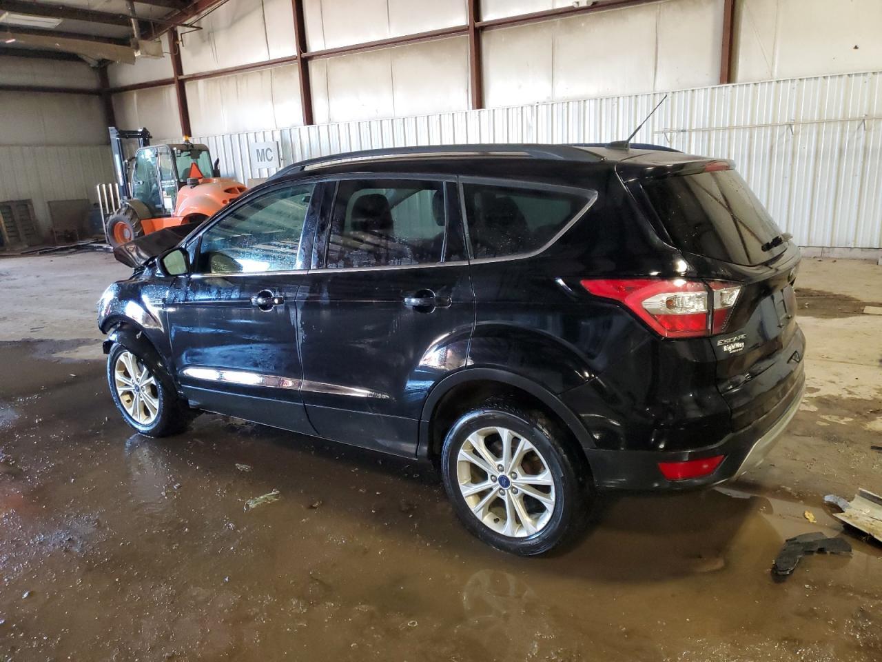 2017 FORD ESCAPE SE - Фото 2