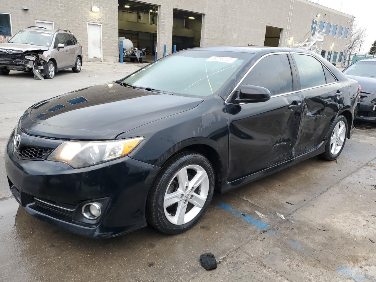 2014 TOYOTA CAMRY L