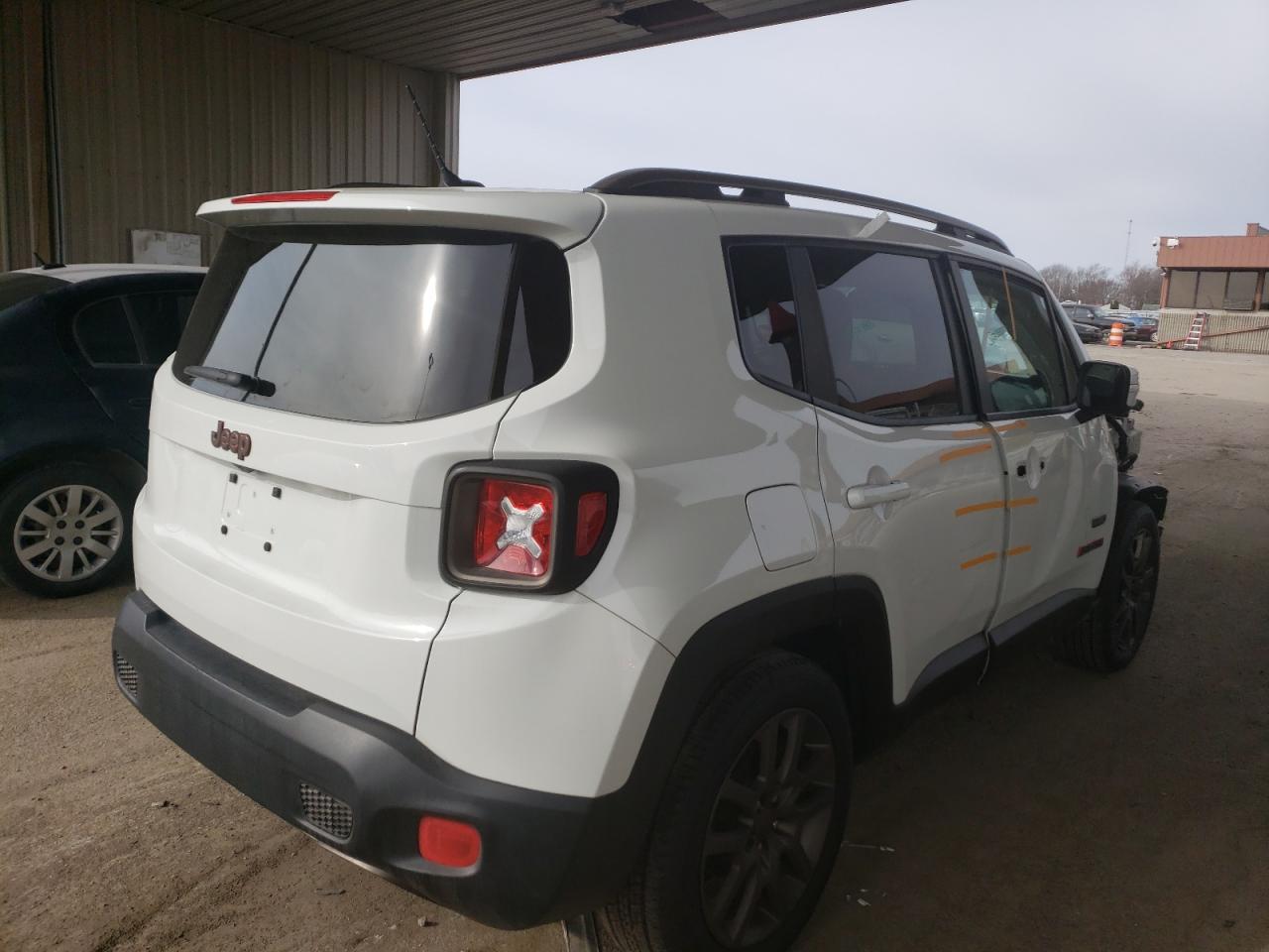 2016 JEEP RENEGADE L - Image 3