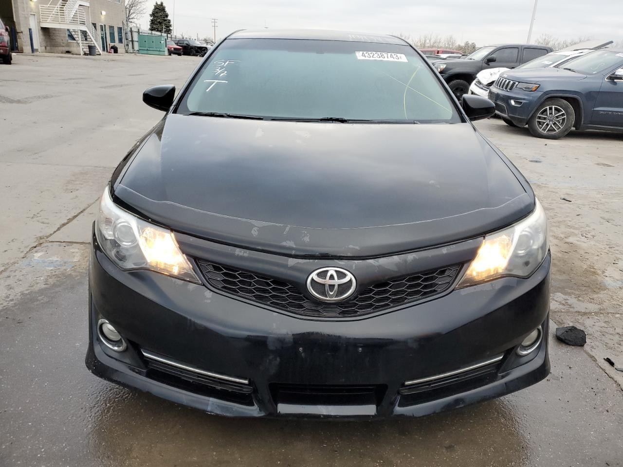 2014 TOYOTA CAMRY L - Фото 5