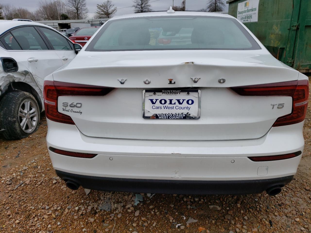 2019 Volvo S60 T5 Momentum - Фото 6