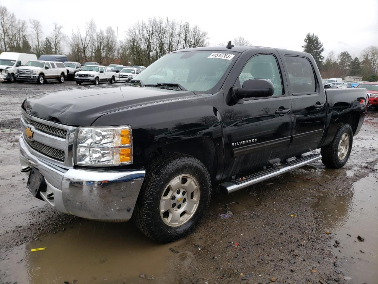 2013 CHEVROLET SILVERADO