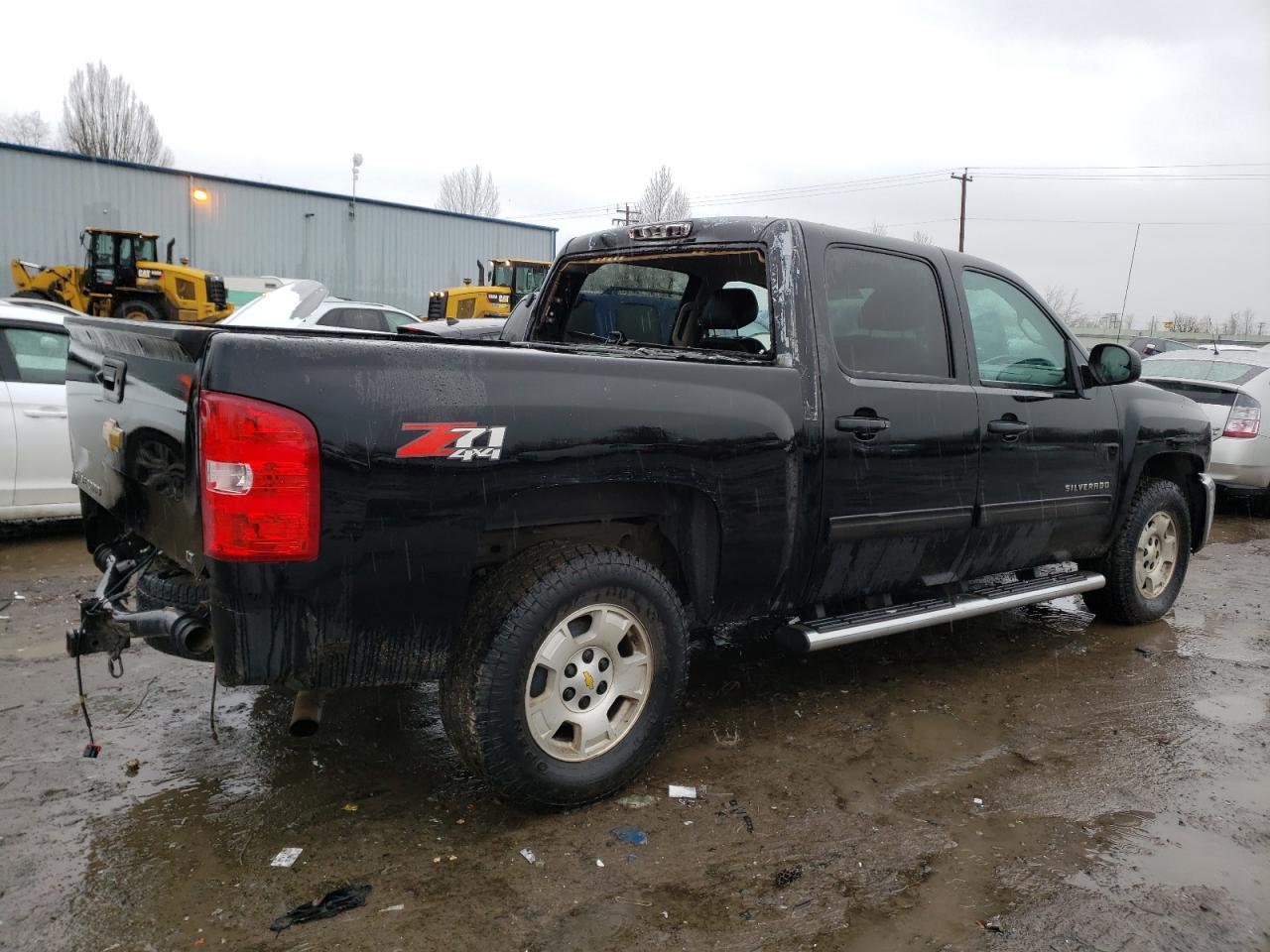 2013 CHEVROLET SILVERADO - Image 3