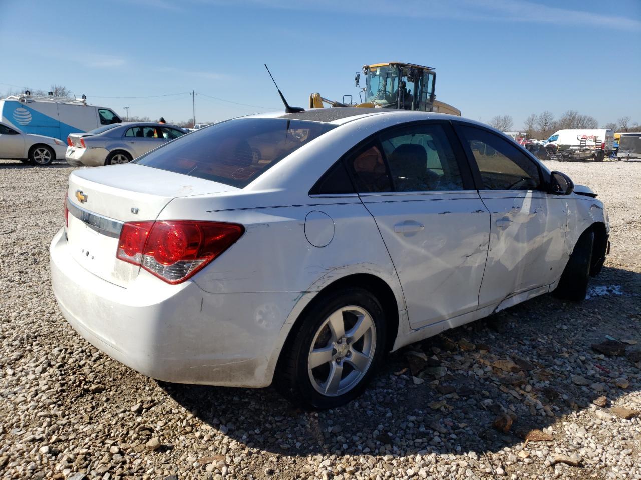 2014 Chevrolet Cruze Lt - Image 3