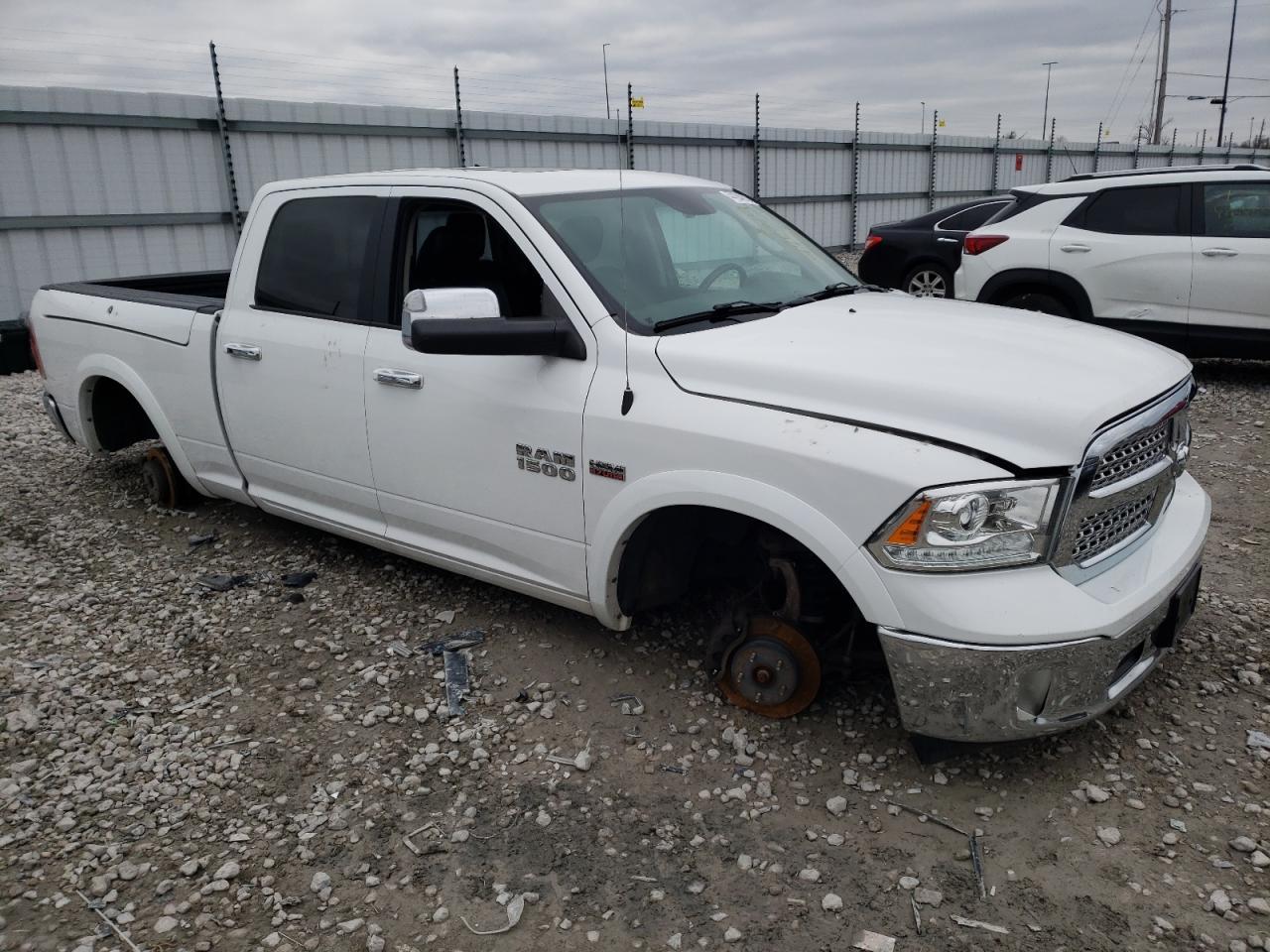 2018 Ram 1500 Laramie - Фото 4