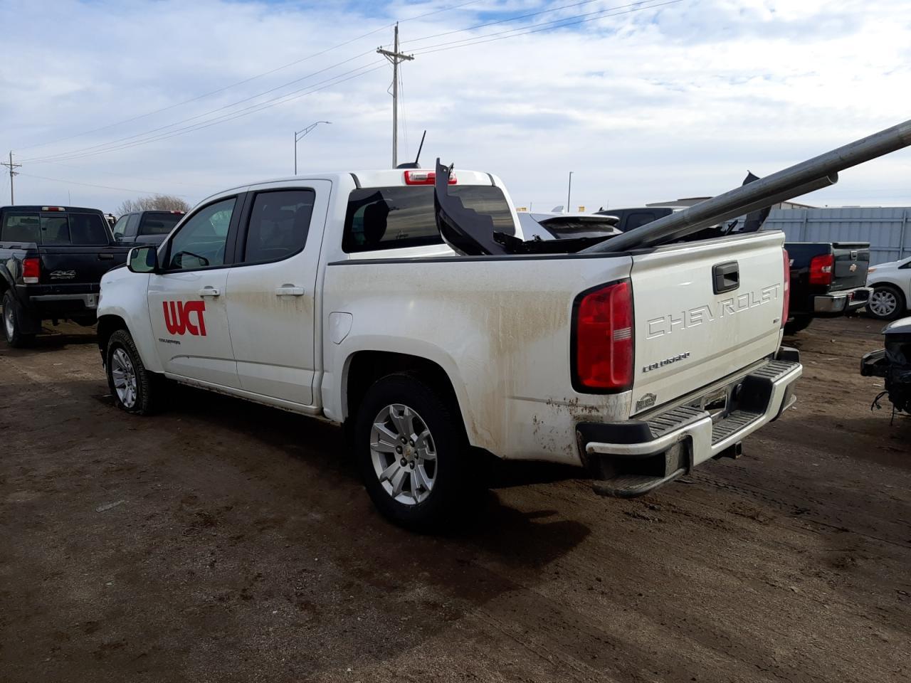 2022 Chevrolet Colorado Lt - Фото 2