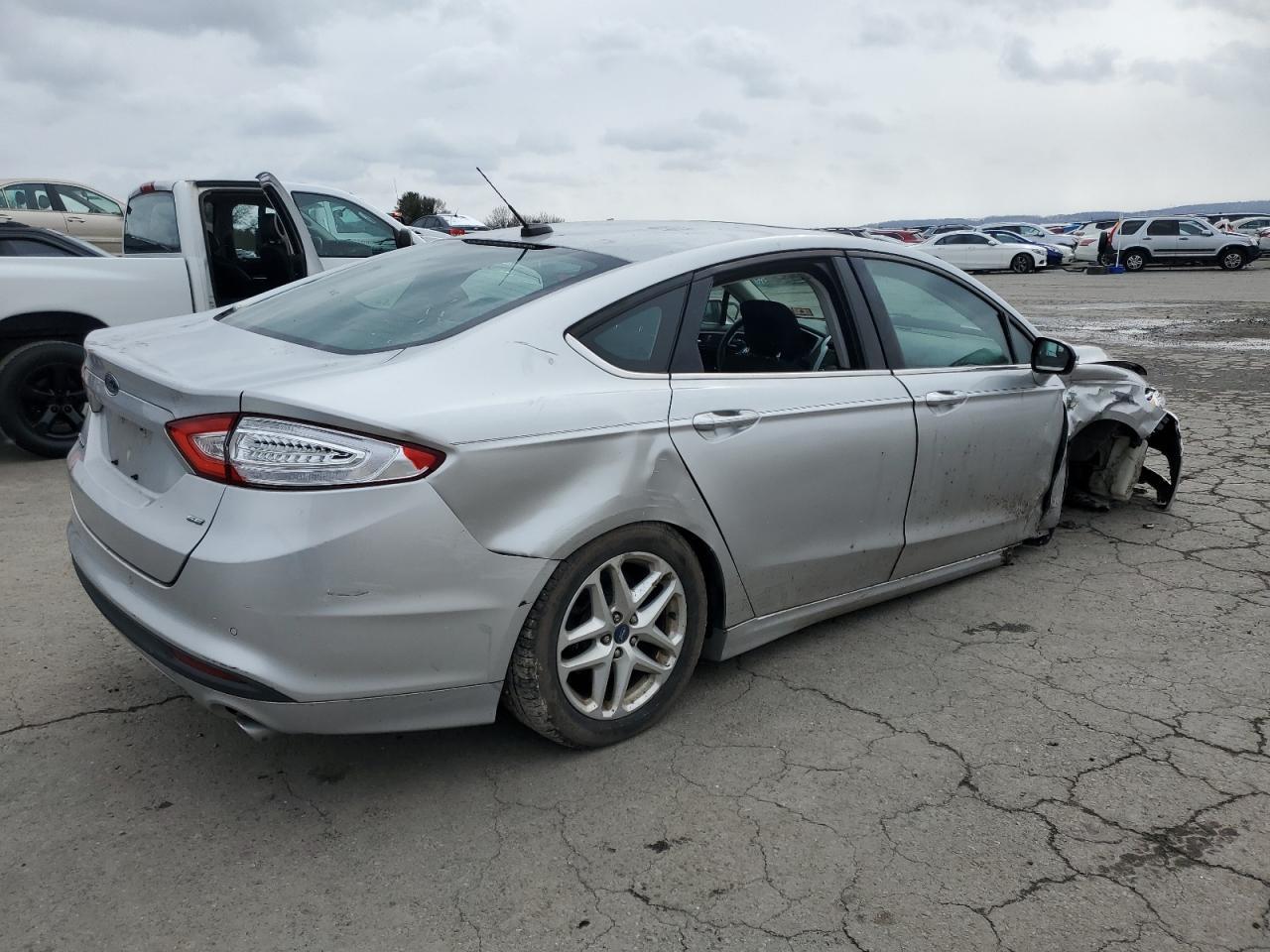 2013 FORD FUSION SE - Фото 3