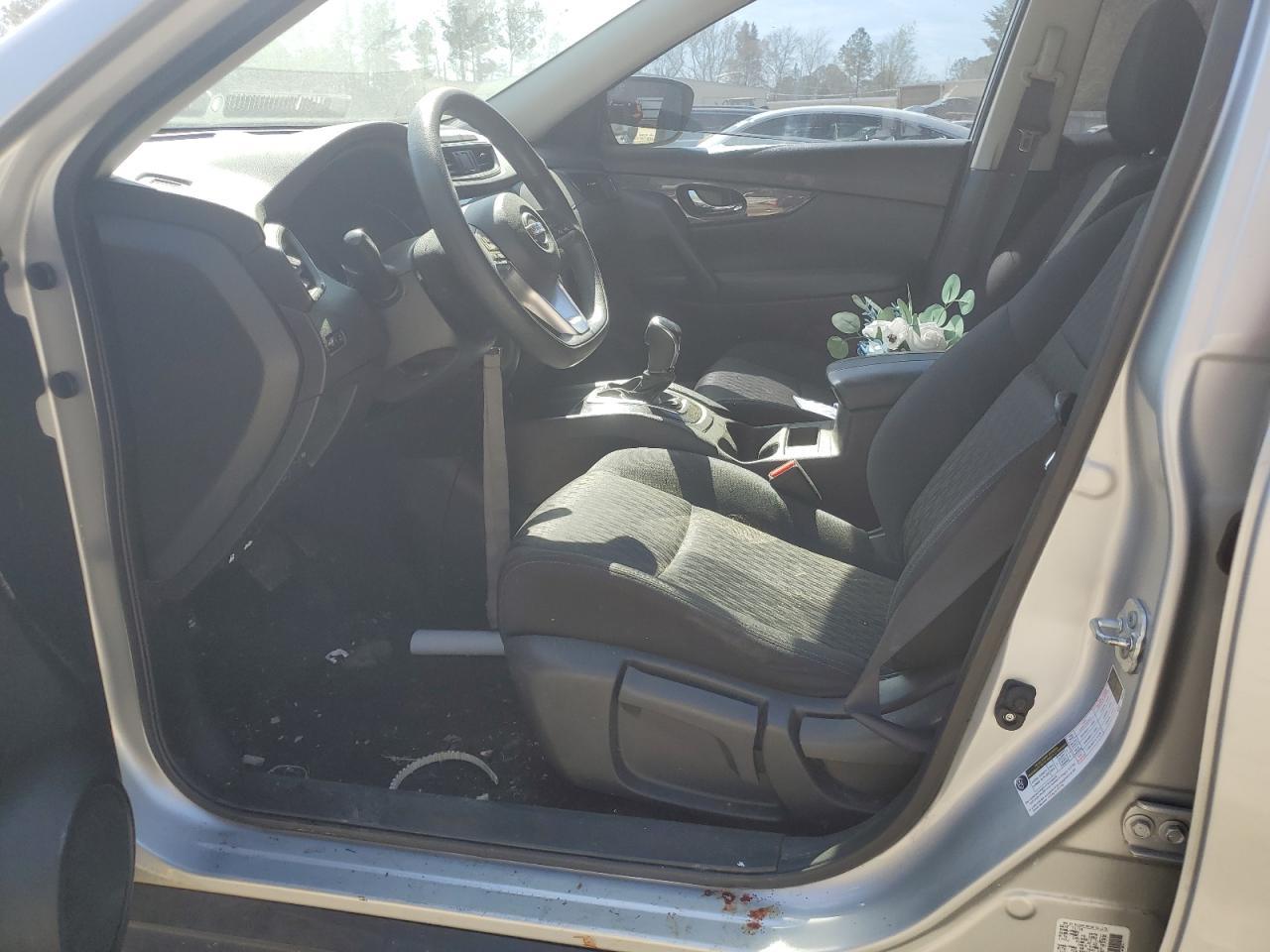 2017 NISSAN ROGUE S - Image 7