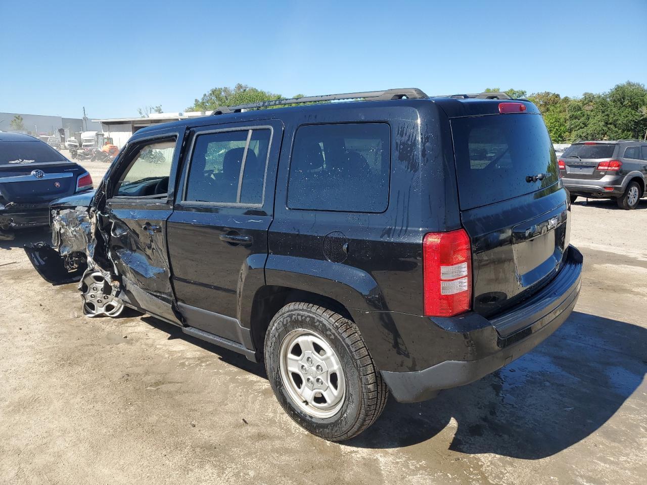 2017 JEEP PATRIOT SP - Image 2