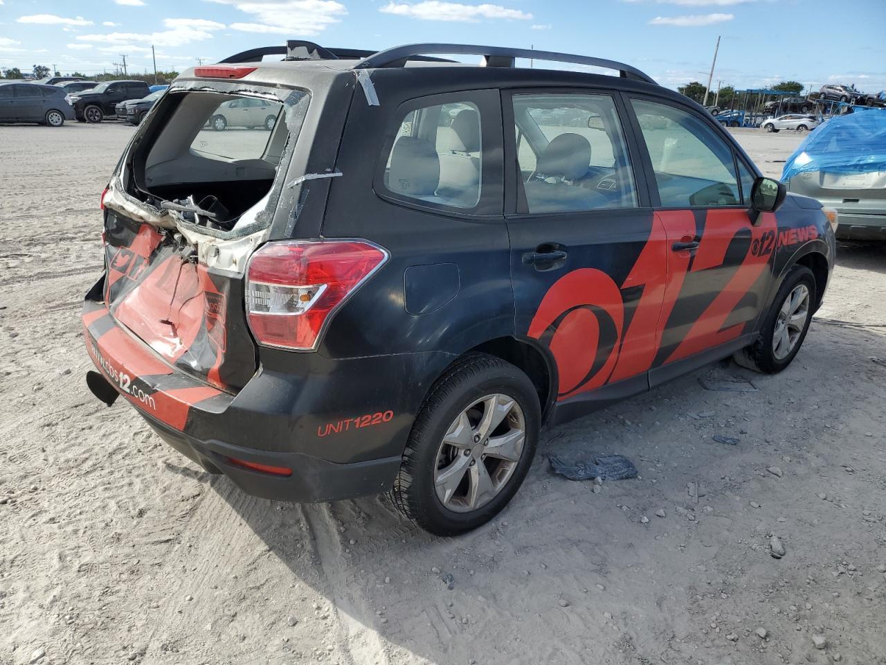 2016 Subaru Forester 2.5I - Image 3