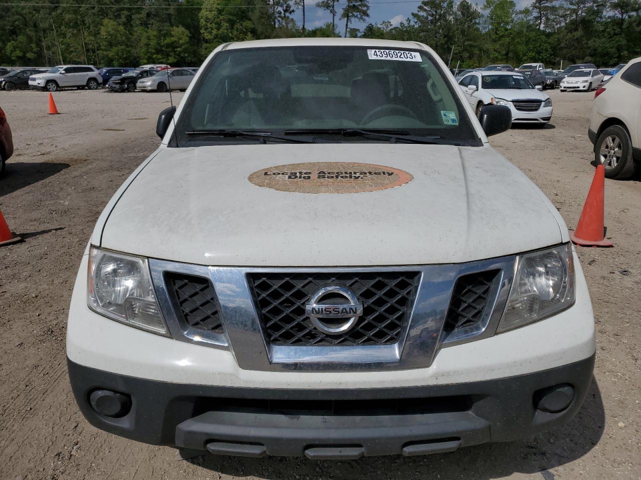 2017 NISSAN FRONTIER S - Фото 5