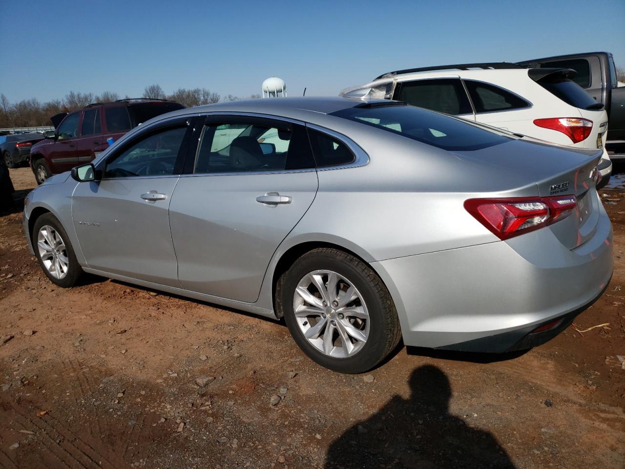 2020 Chevrolet Malibu Lt - Фото 2