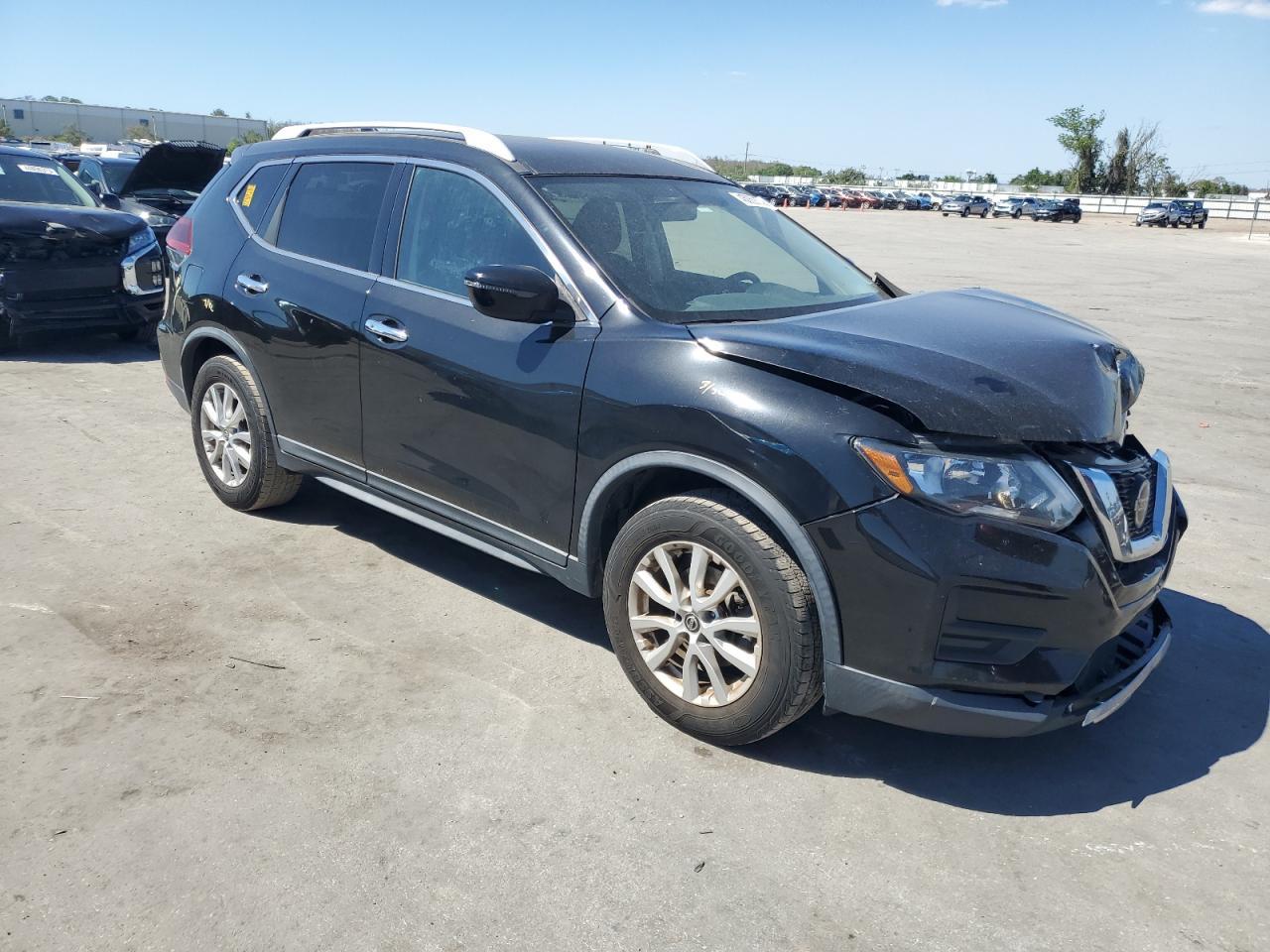 2018 Nissan Rogue S - Фото 7