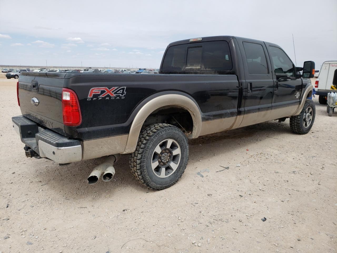2013 Ford F350 Super Duty - Фото 3