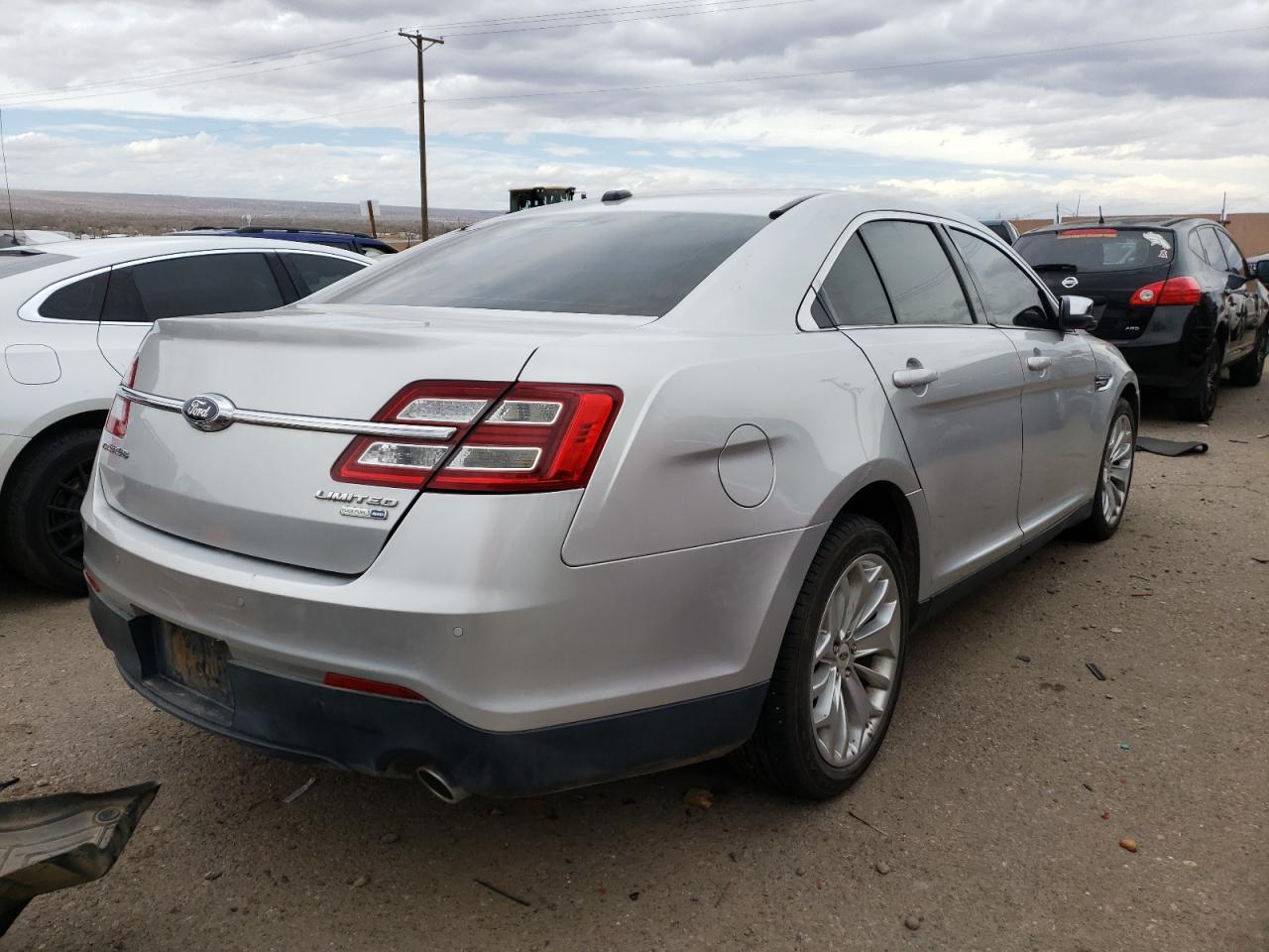 2015 Ford Taurus Limited - Фото 3