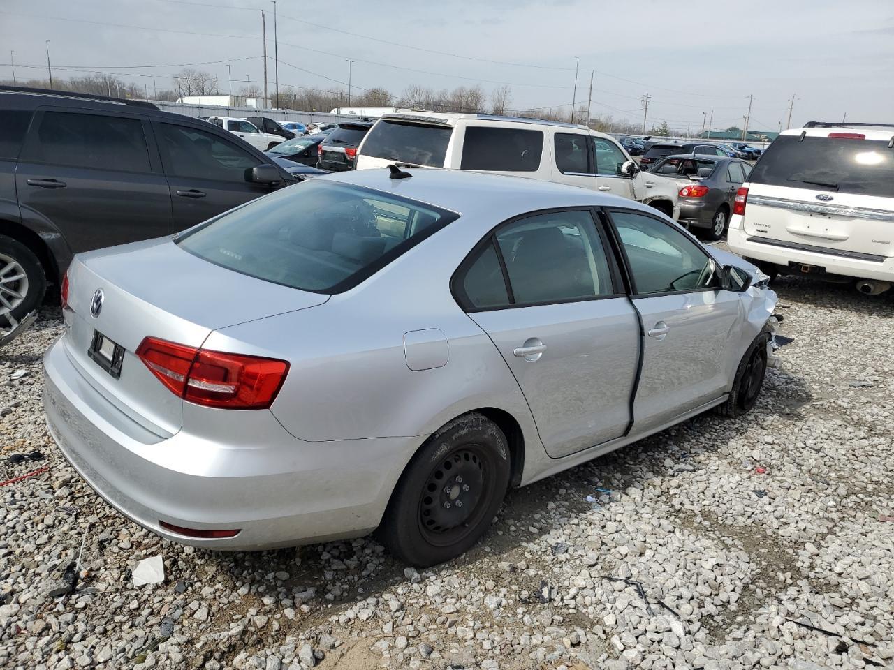 2015 Volkswagen Jetta Base - Фото 3