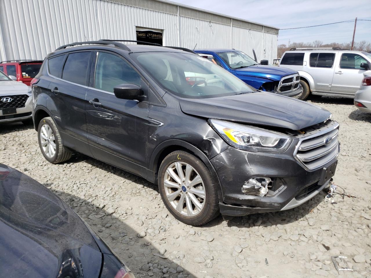 2019 FORD ESCAPE SEL - Image 4