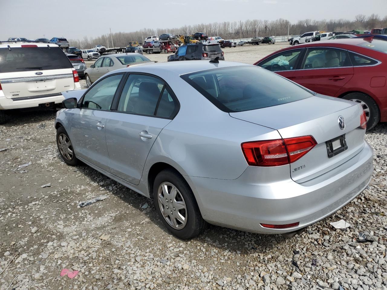 2015 Volkswagen Jetta Base - Фото 2