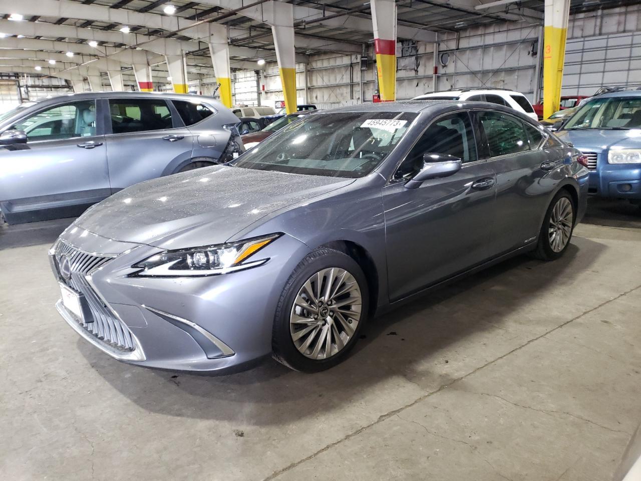 2019 LEXUS ES 300H car image