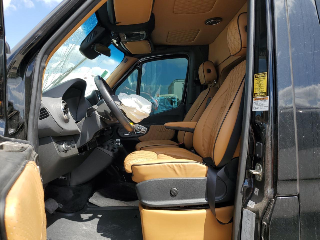 2020 Mercedes-Benz Sprinter 3500 - Фото 7