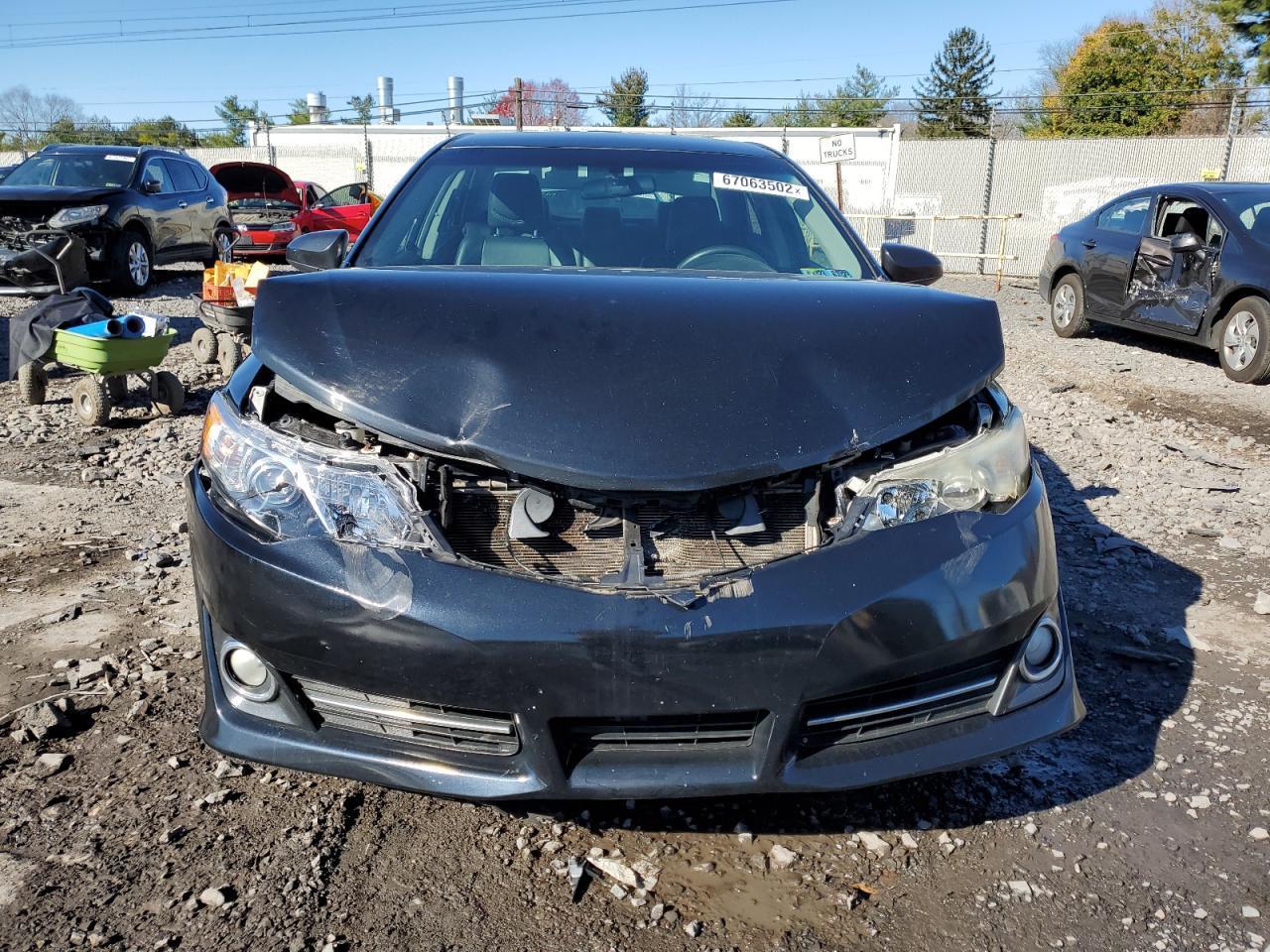 2012 Toyota Camry Base - Фото 5