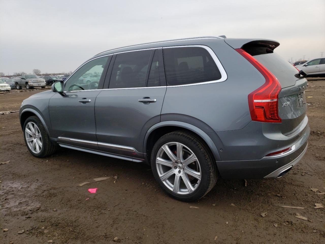 2016 VOLVO XC90 T6 - Фото 2