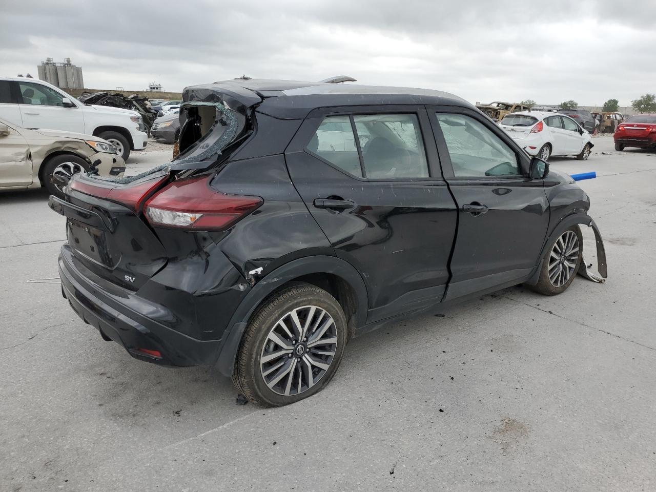 2021 Nissan Kicks Sv - Фото 3
