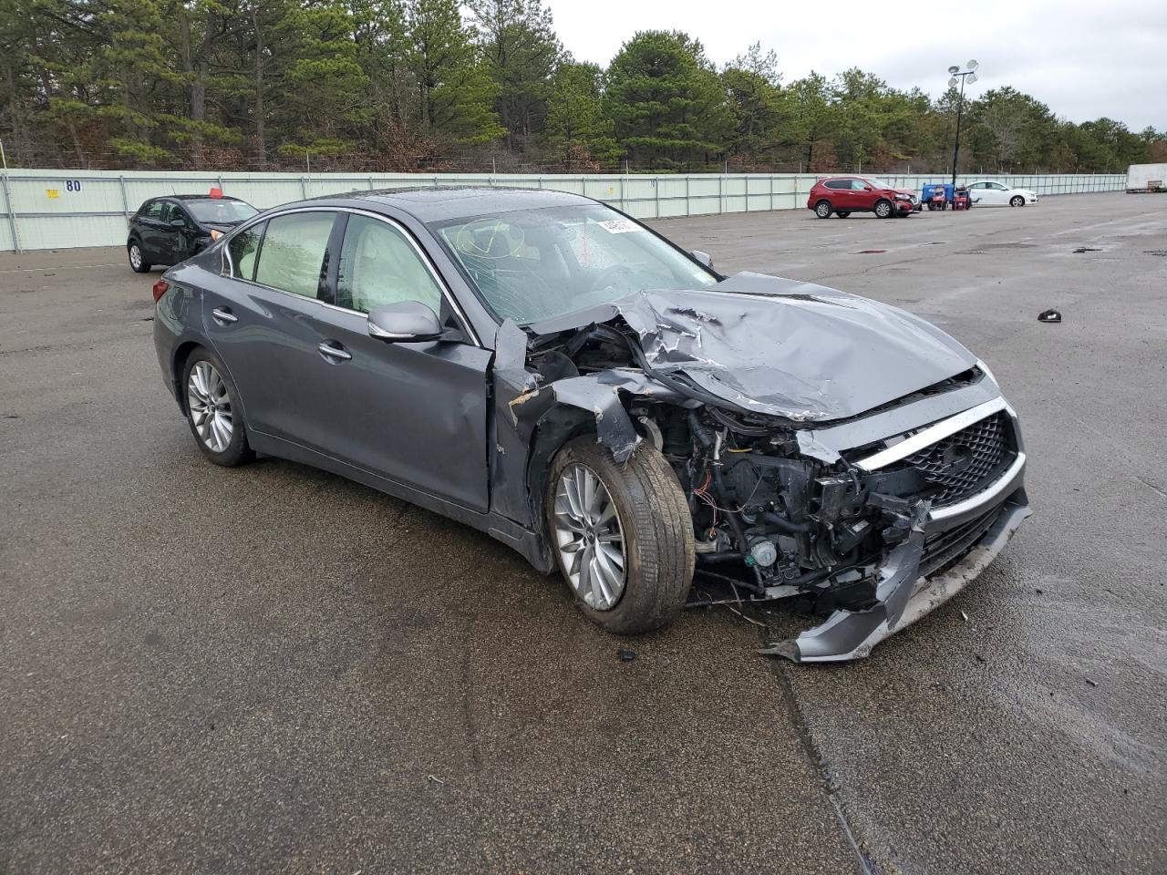 2018 INFINITI Q50 LUXE - Image 4
