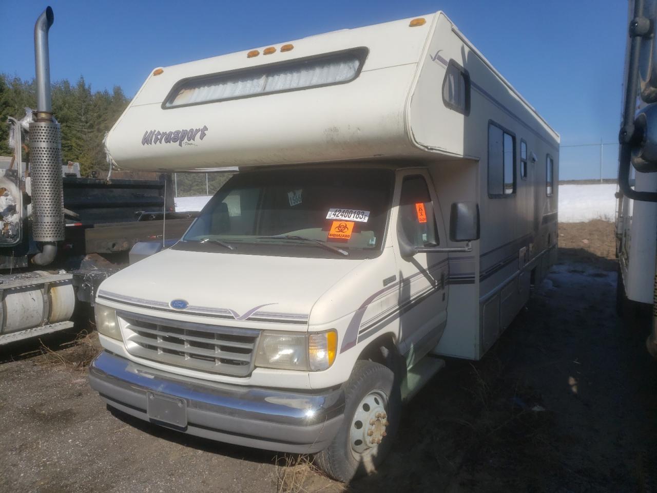 1996 Ford Econoline E350 Cutaway Van - Фото 2