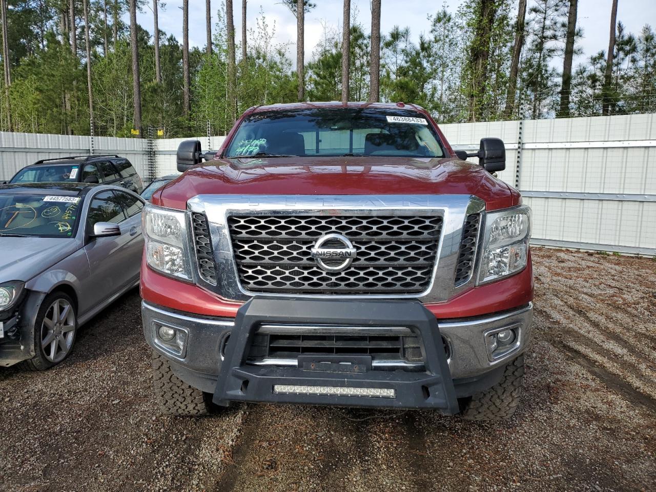 2017 NISSAN TITAN XD S - Фото 5