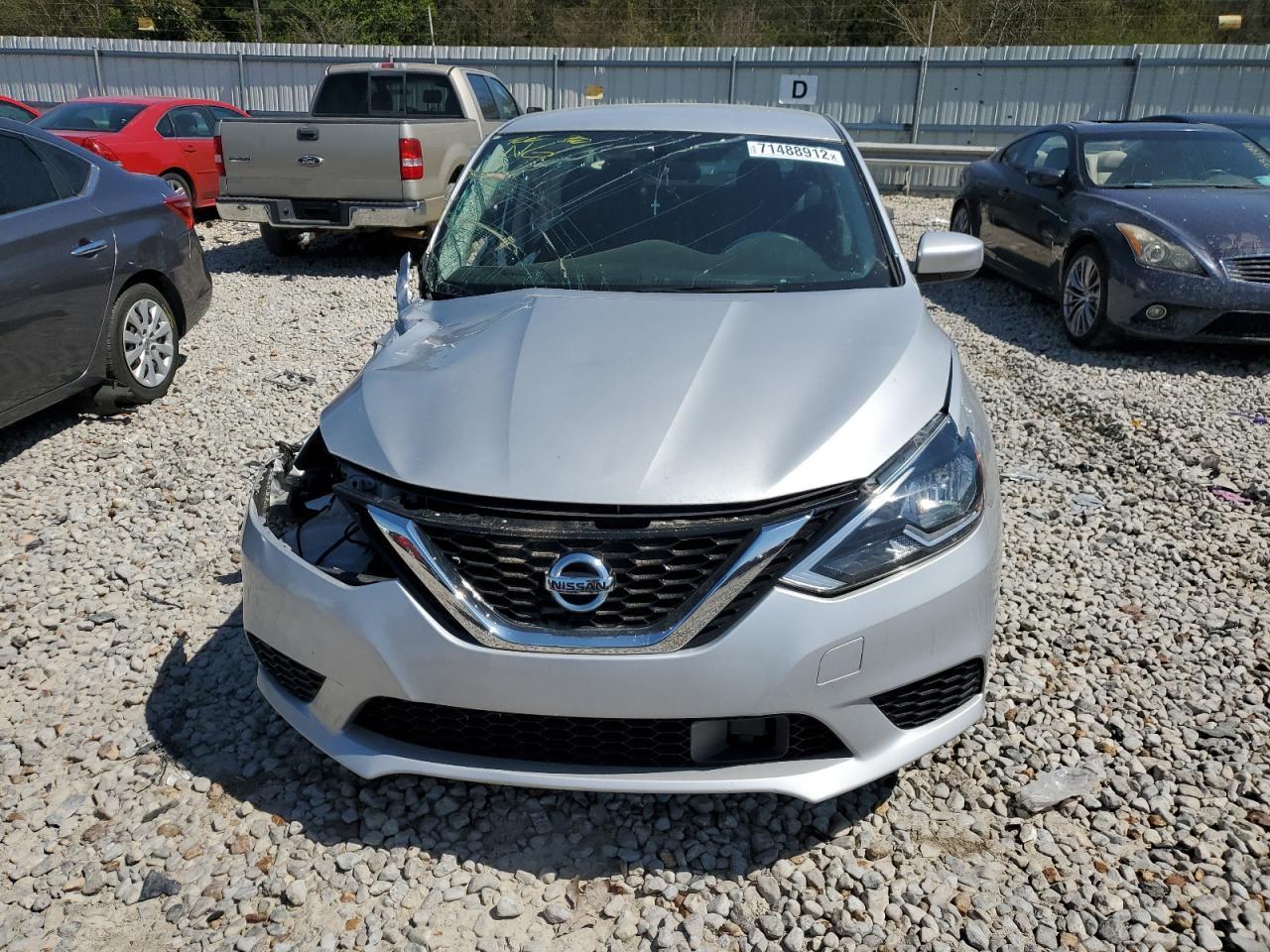 2019 Nissan Sentra S - Фото 5