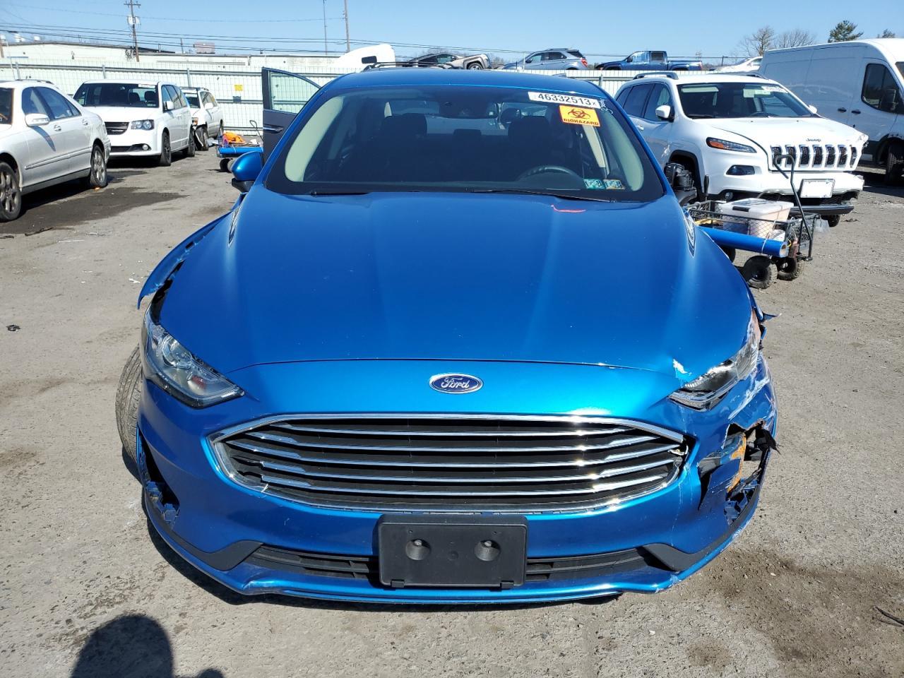 2020 Ford Fusion Se - Фото 5