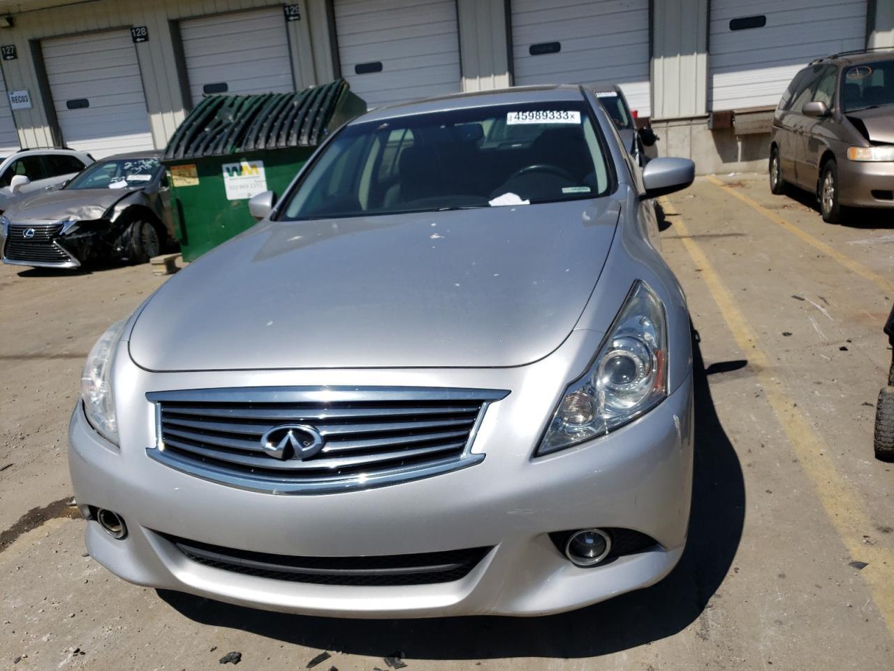 2012 INFINITI G37 - Image 5