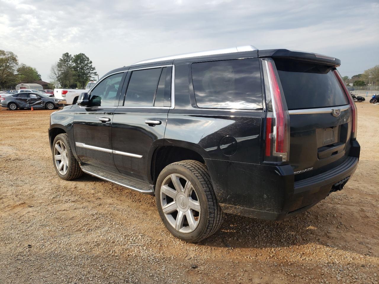 2017 Cadillac Escalade Luxury - Фото 2