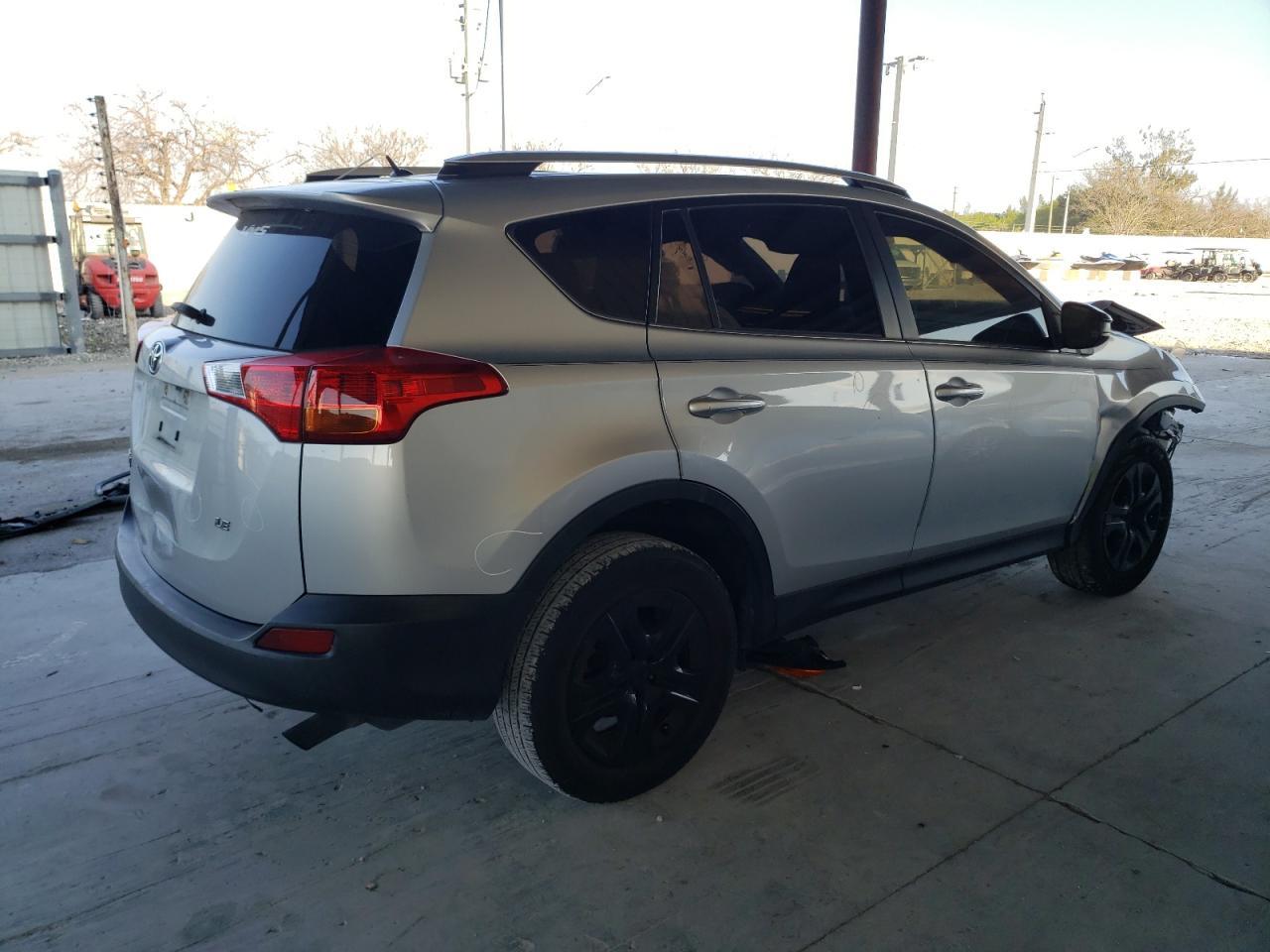 2013 Toyota Rav4 Le - Фото 3