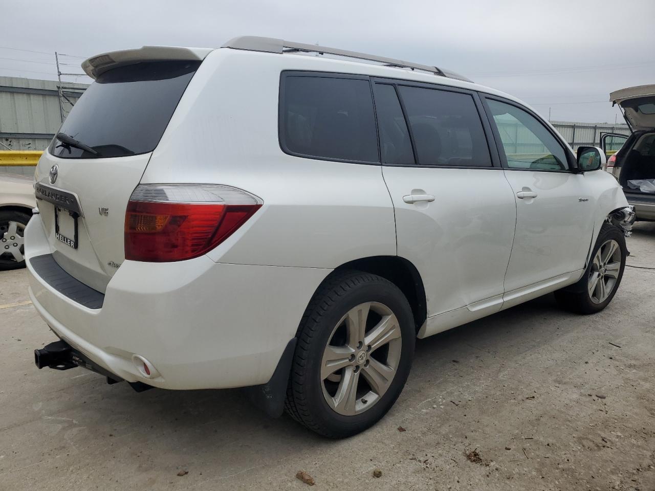 2009 Toyota Highlander Sport - Фото 3