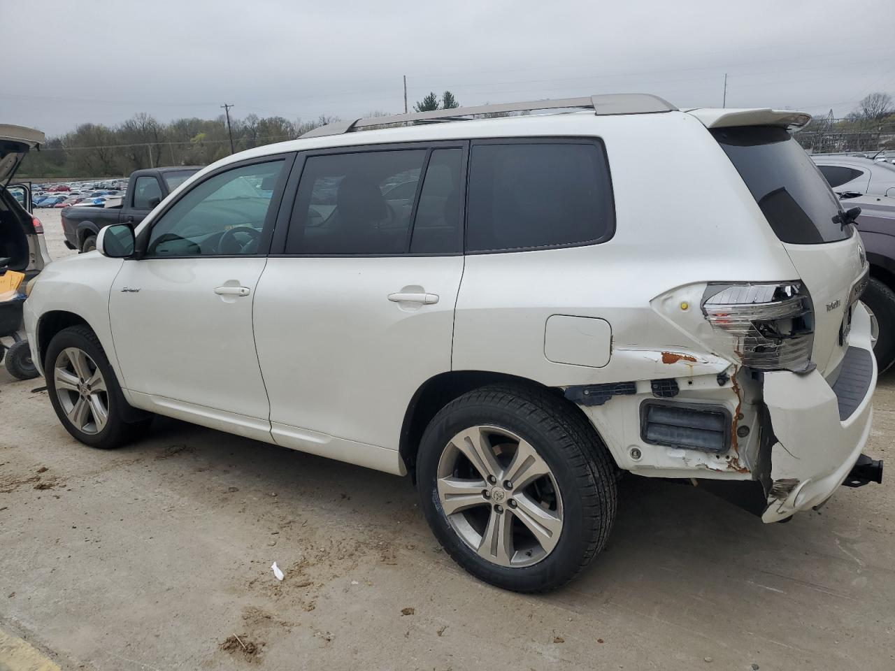 2009 Toyota Highlander Sport - Фото 2