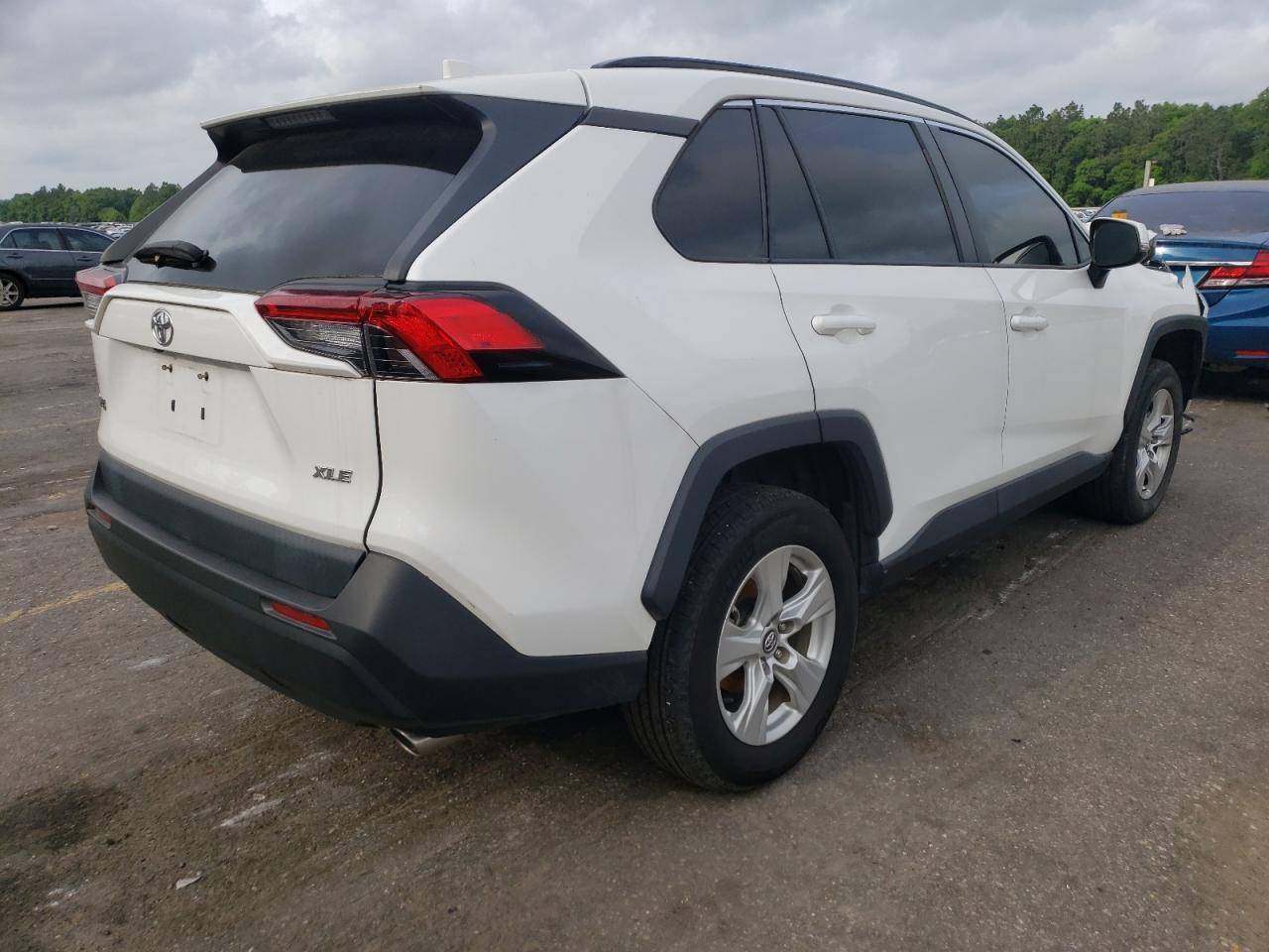 2020 Toyota Rav4 Xle - Фото 3