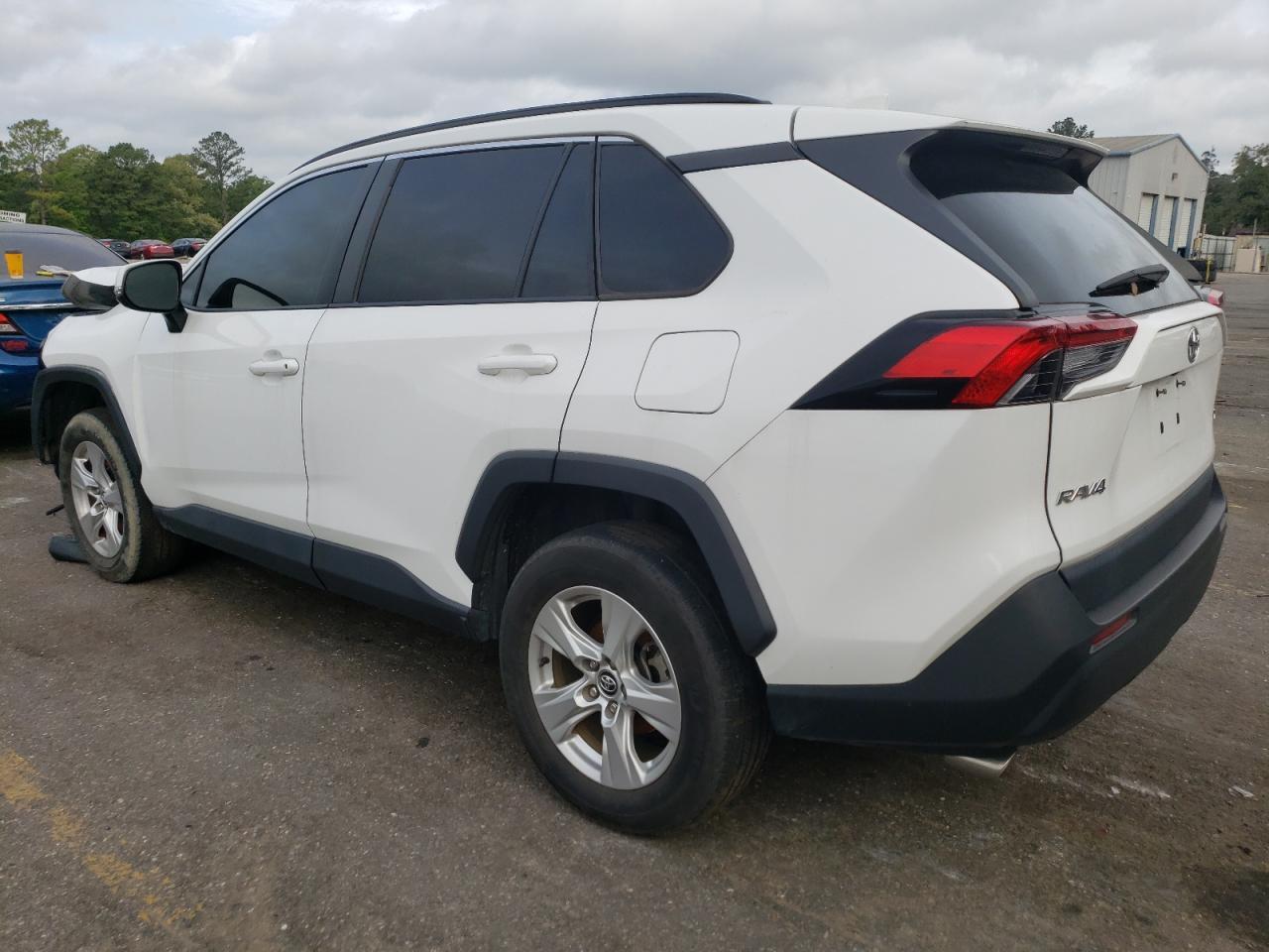2020 Toyota Rav4 Xle - Фото 2