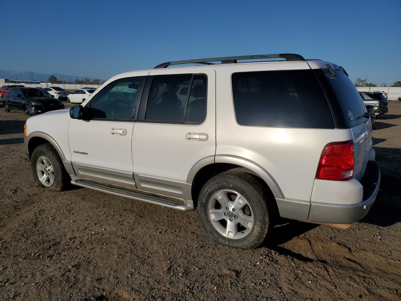2002 Ford Explorer Limited - Фото 2