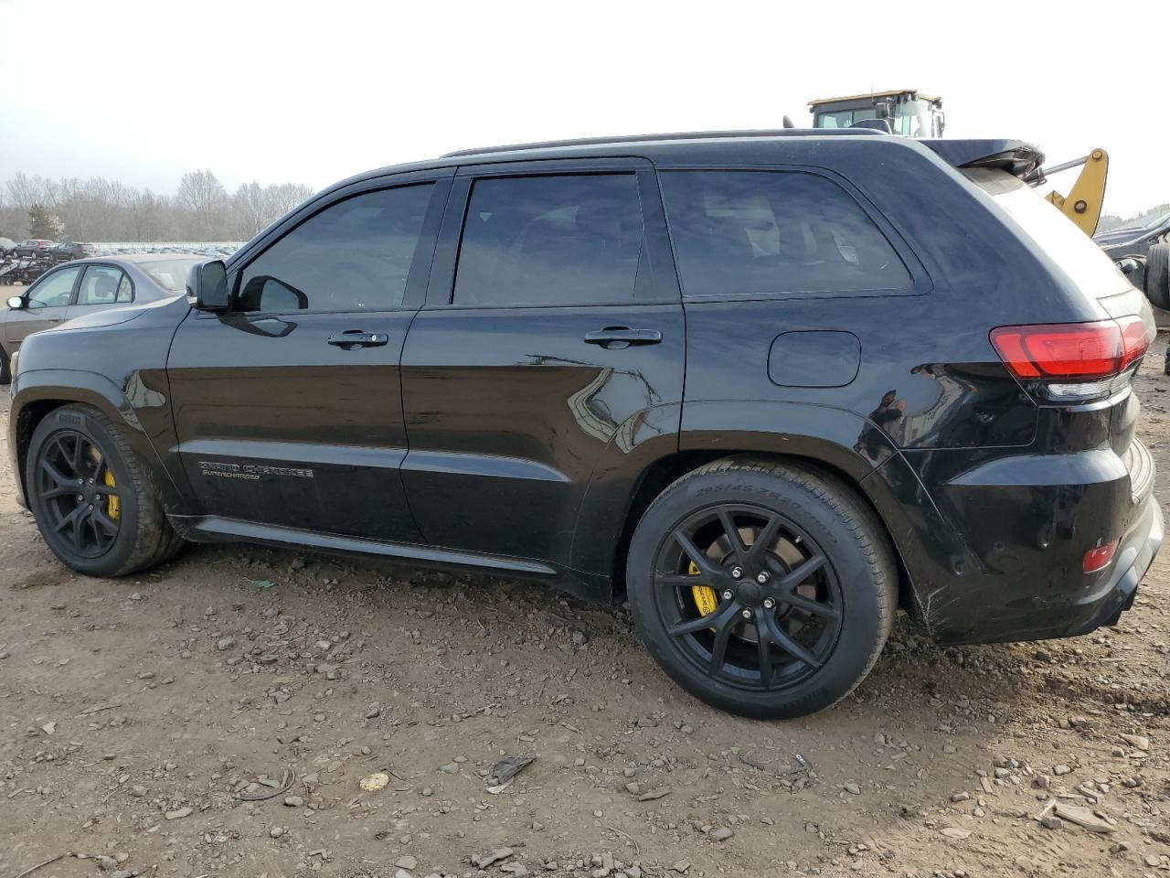 2018 Jeep Grand Cherokee Trackhawk - Image 2