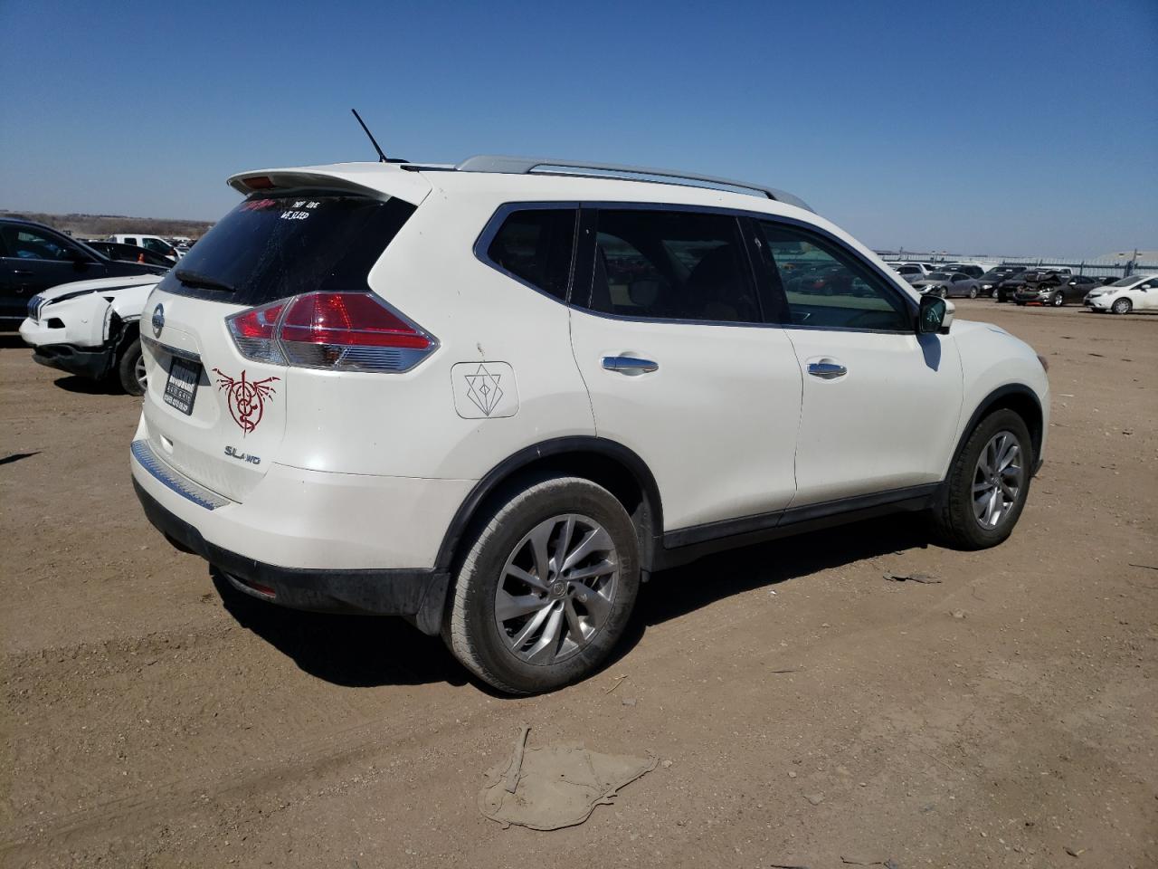 2015 NISSAN ROGUE S - Фото 3