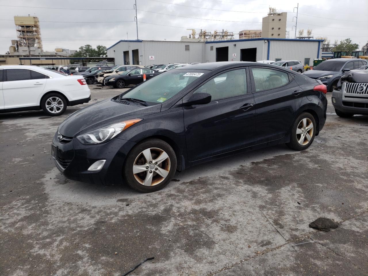 2013 HYUNDAI ELANTRA GL