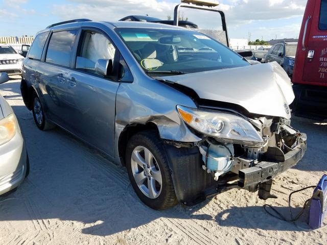 2015 TOYOTA SIENNA LE