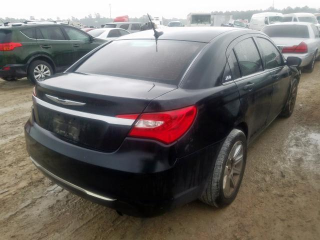 2013 Chrysler 200 Touring - Фото 4